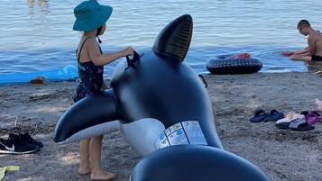 Beach nearby, sun loungers