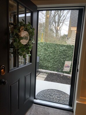 Interior - Beautiful Private Spacious Suite Downtown Franklin (Franklin)