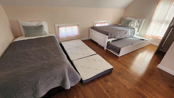 3 bedrooms, iron/ironing board, travel cot, free WiFi