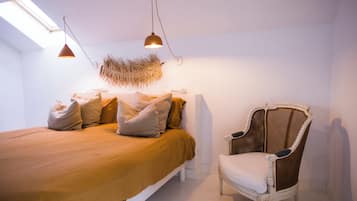 5 chambres, lit parapluie, Wi-Fi, draps fournis