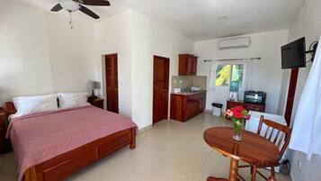 1 dormitori i wifi gratuïta