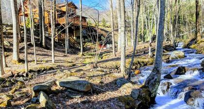 "Rushing Bear!" Fully furnished two bedroom cozy cabin you want to capture!"