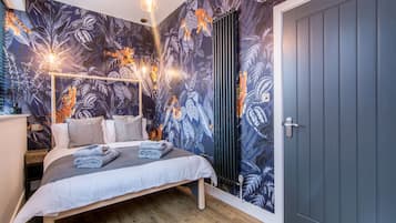 Superior Apartment | 2 bedrooms, individually decorated, individually furnished