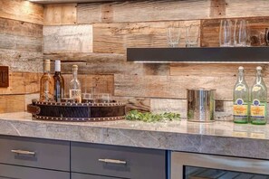 Bar (in der Unterkunft)