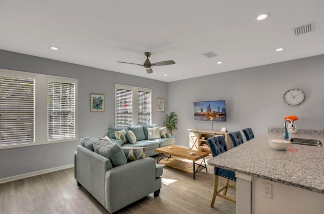 Contemporary 3/2 Duplex A