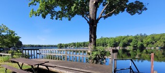 Castaways Cottage on Croton Pond (#1)