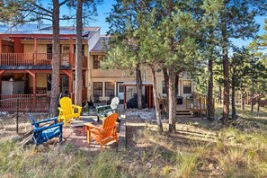 Terrace/patio - Grande View Condo | Play + Relax + Explore (Ruidoso)