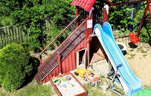 Children's area - Gorgeous home in Dzwirzyno with WiFi (Dzwirzyno)