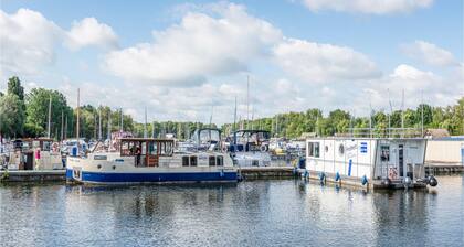 2 Zimmer schöne Wohnung in Rechlin