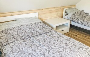2 bedrooms, free WiFi