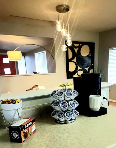 <br>~Keasington House, a Mid Century Gem in Hucrest.  2bdrm, 2bath