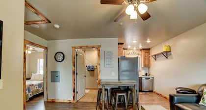 #6 Dog Friendly, Walking distance to Hiking Trails