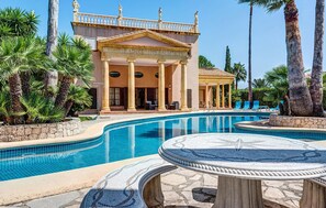 Pool - Cozy home in Dénia with private swimming pool, can be inside or outside (Dénia)