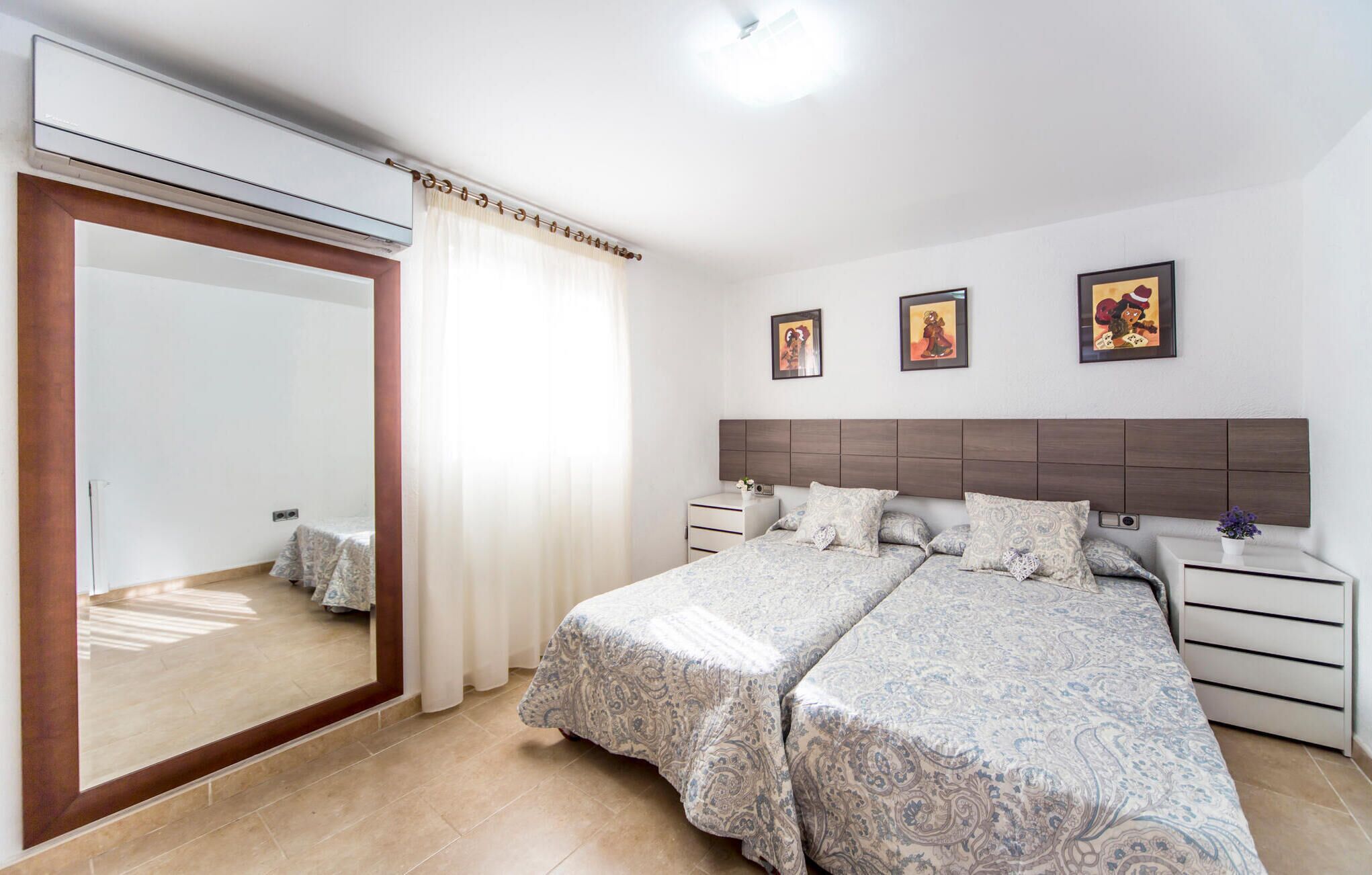 2 chambres, Wi-Fi gratuit, draps fournis