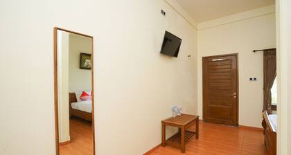 OYO 1483 Hotel Bumi Bermi Permai