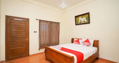 OYO 1483 Hotel Bumi Bermi Permai
