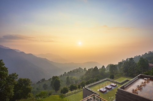 Taj Chia Kutir Resort & Spa Darjeeling
