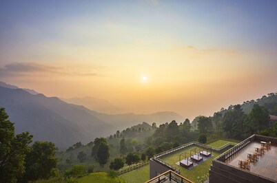 Taj Chia Kutir Resort & Spa Darjeeling