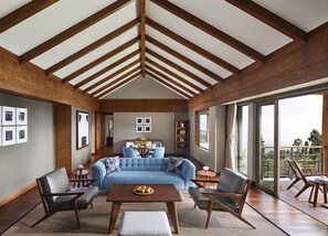 套房, 1 间卧室, 阳台 (Villa Suite) | 起居区 | 平板电视