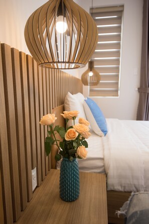 Panoramic Double Room Single Use | Premium bedding, memory foam beds, minibar, desk - The View Hotel (Cam Lam)