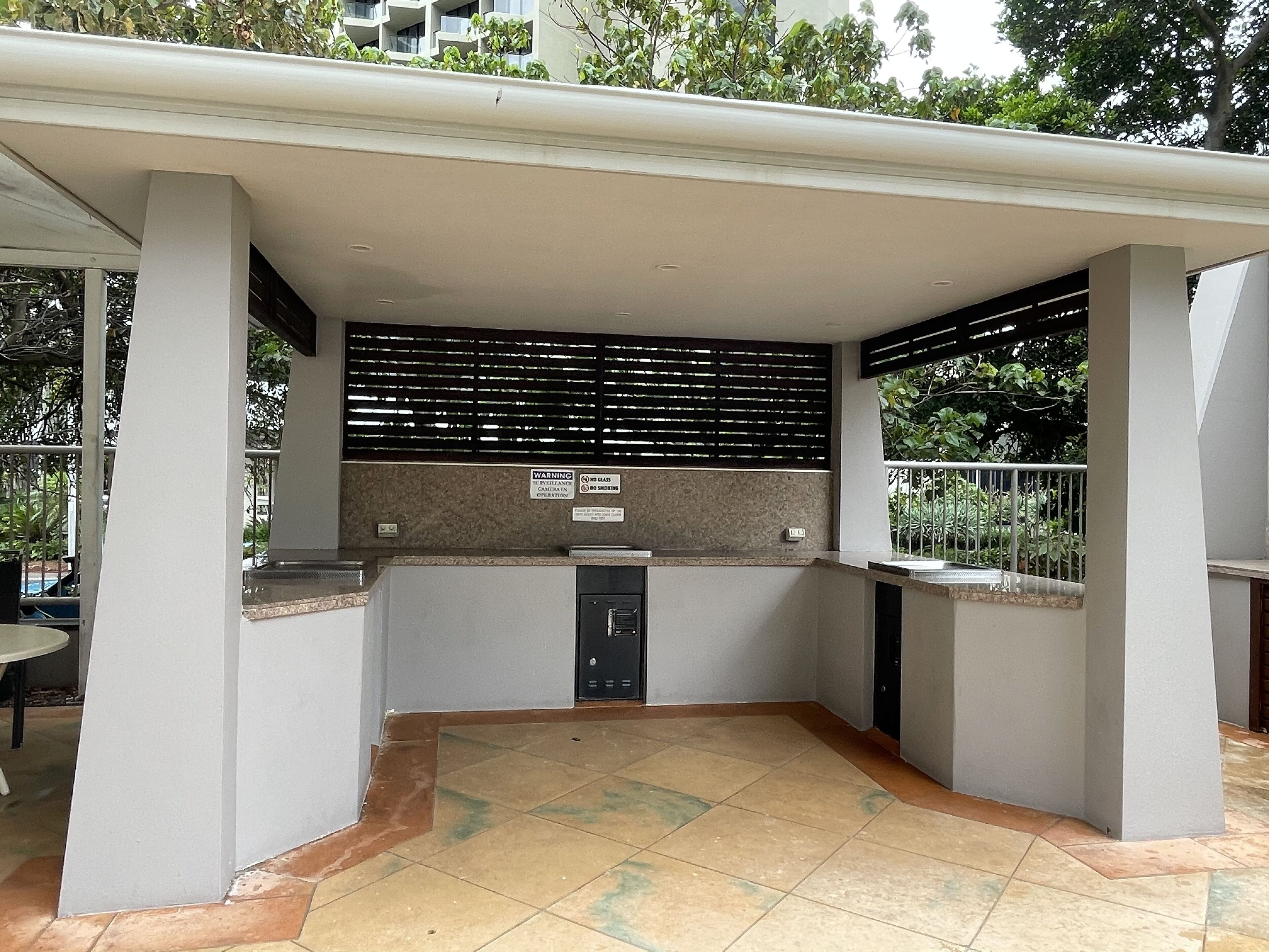 Crown Towers Private Holiday Apartment- Surfers Paradise — image 5