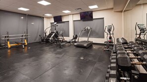 Fitness facility - Hotel Manhattan, BW Signature Collection (New Caney)