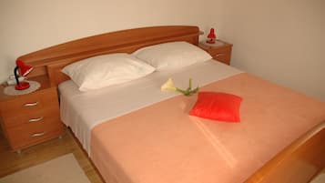 2 bedrooms