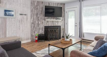 Brian Wood #25-Charming Unit Located Next To Resort