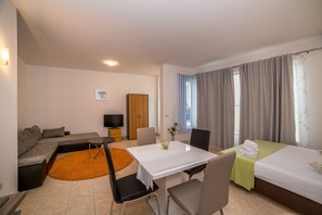 1 Schlafzimmer, WLAN, Bettwäsche