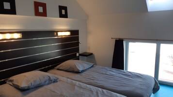 2 soverom, strykejern/-brett, reiseseng for barn og wi-fi (inkludert)