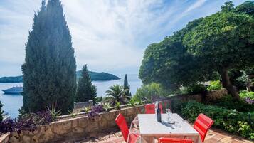 Apartment (Apartment Charming Arena - One Bedroo) | Terrace/patio