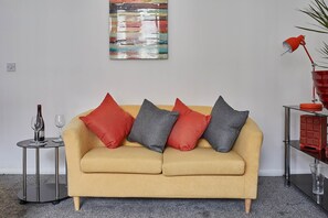 Interior - Diamond One (Saltburn-by-the-Sea)