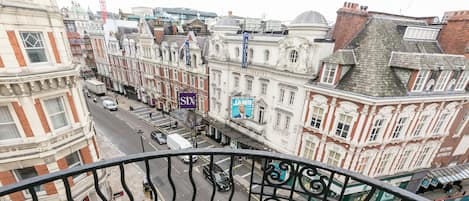 Appartement Penthouse Deluxe, 3 chambres, balcon | Balcon