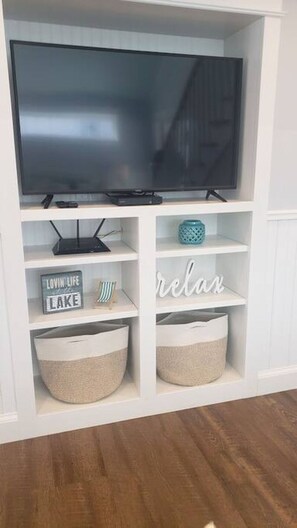 Interior - Spacious Beachfront Paradise- Up to 12 Guests! (Otis)