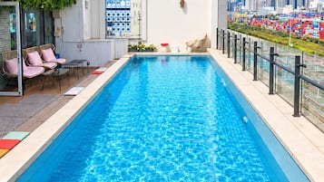 Piscina en la azotea