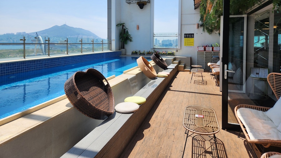 Hound Hotel Busan Station