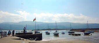 Beach Vista Apartment Three in Barmouth