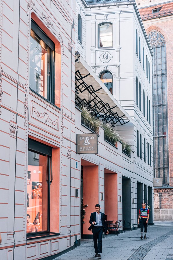 1 bedroom, premium bedding, in-room safe, blackout drapes