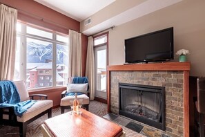 TV, fireplace, Netflix, streaming services