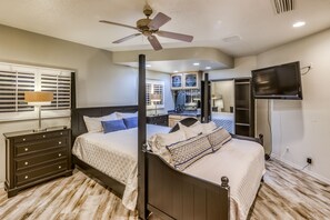 4 bedrooms, desk, iron/ironing board, free WiFi