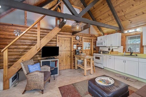 Nature's Nook - Fire Pit & Near Fishing & Golf