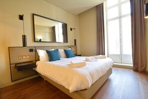 2 chambres, fer et planche à repasser, lit parapluie, Wi-Fi gratuit