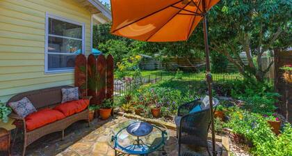 Sapphire Shores Arcadia 1Bed/1Bath - Walk to Bay!