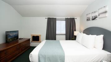 Apartemen, 1 Tempat Tidur Queen dengan tempat tidur Sofa, pemandangan gunung | 1 kamar tidur dan Wi-Fi gratis