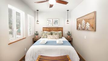 Căn hộ, 1 giường cỡ queen và sofa giường, ban công, quang cảnh núi | 1 phòng ngủ, truy cập Internet không dây miễn phí