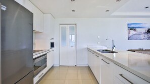 Fridge, microwave, oven, stovetop - Solymar - Adjacent to Beach - Pet Friendly (Callala Beach)