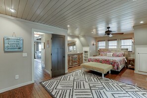 3 chambres, bureau, fer et planche à repasser, Wi-Fi gratuit