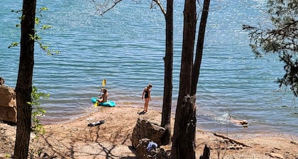 The Retreat at Shiloh, Private Lakefront Property
