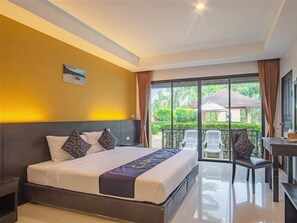 Room - Naiyang Beach Hotel (Sa Khu)