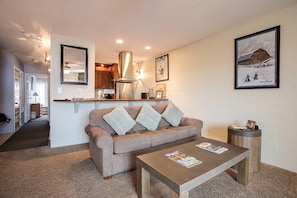 Condo, 1 Bedroom | Living room